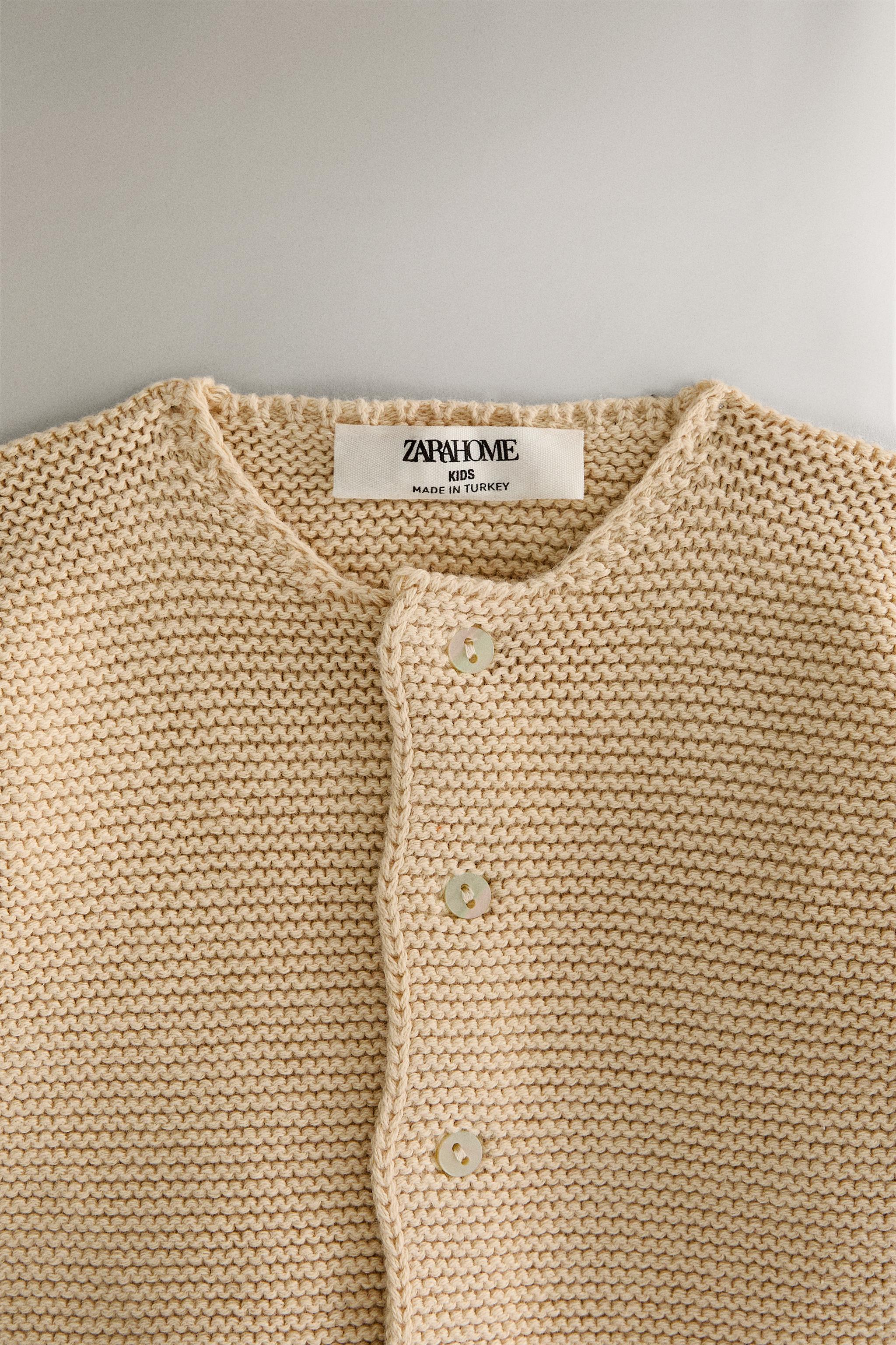 CHUNKY KNIT BABY CARDIGAN